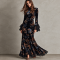 Victoria | Vestido Largo de Terciopelo Floral con Puños de Encaje