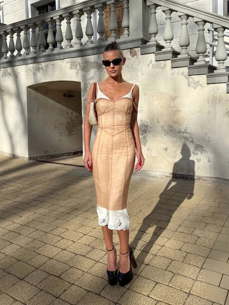 Martina | Vestido Lencero de Encaje con Sobrevestido de Tul