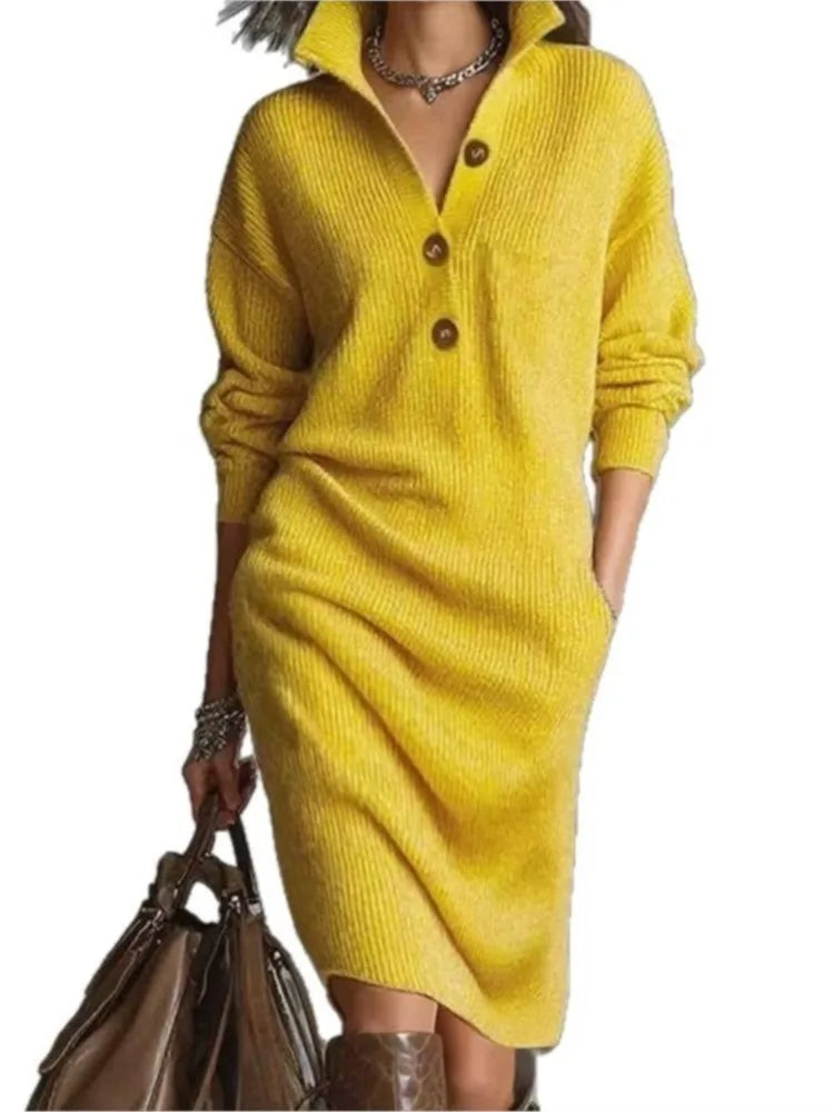 Aitana | Vestido Midi de Punto con Cuello Alto y Botones